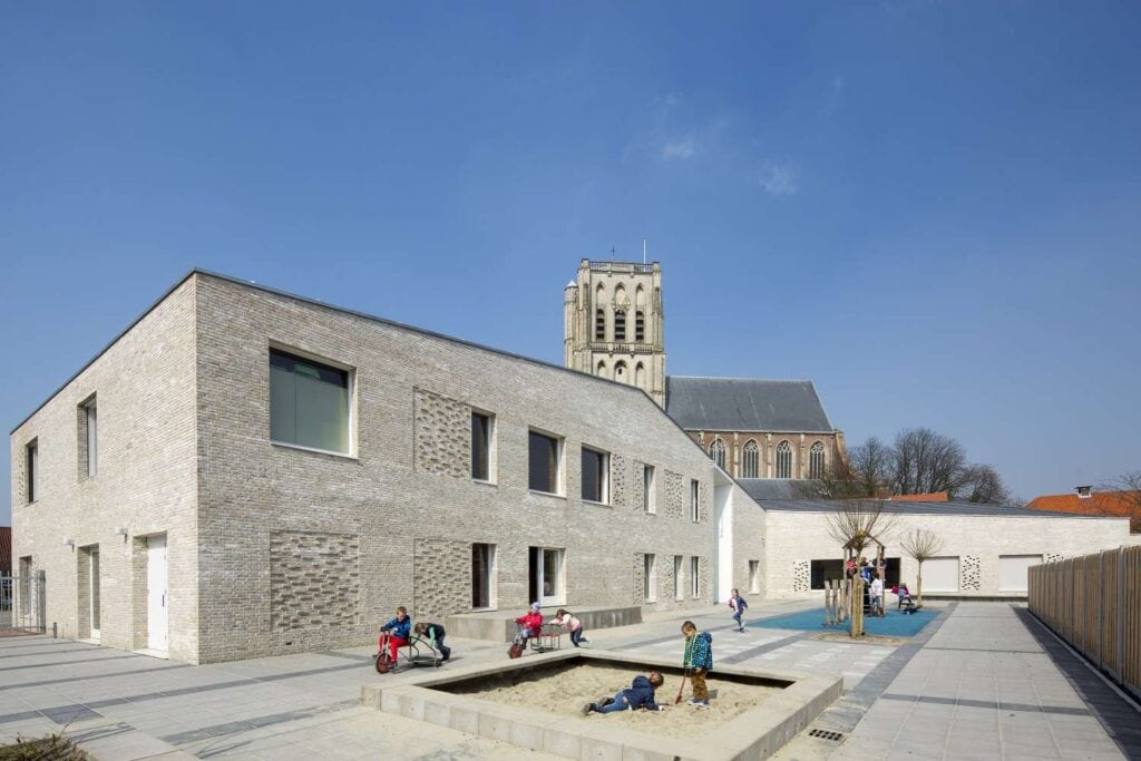 Eeuwoutschool-Brielle-2.jpg